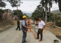 Alcalde de Yumbo Valle, realiza recorrido por obras de infraestructura vial para verificar cumplimiento y avances.